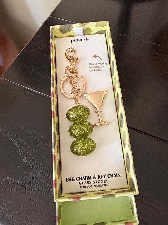Piper K Accessories - piper·k Olive Martini Glass & Glitter Olive Keychain/Bag Charm-NIB